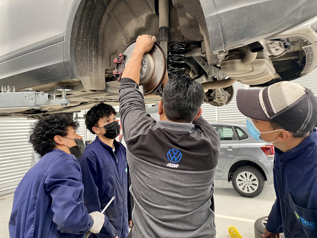 Lifeskills and employability for youth in Ecuador