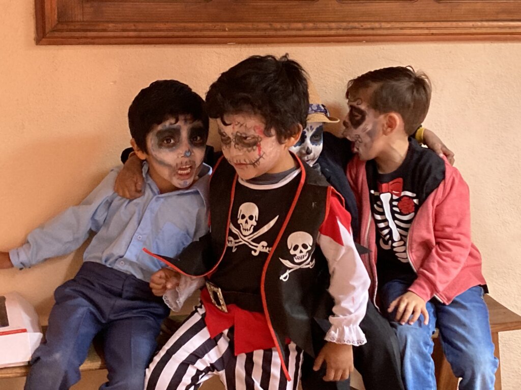 Educate Children in Mexico With A Year-end Gift