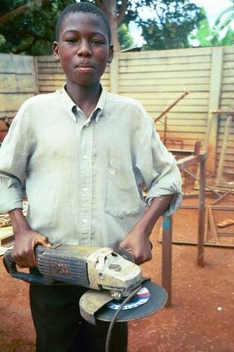 Train 300 Youth in Welding and Sewing in Zimbabwe