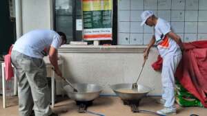 Volunteers can cook!