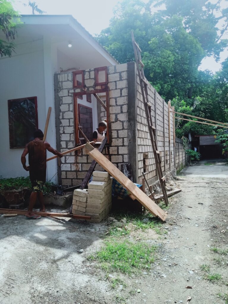 Provide Essential Lab Services for Women in Papua