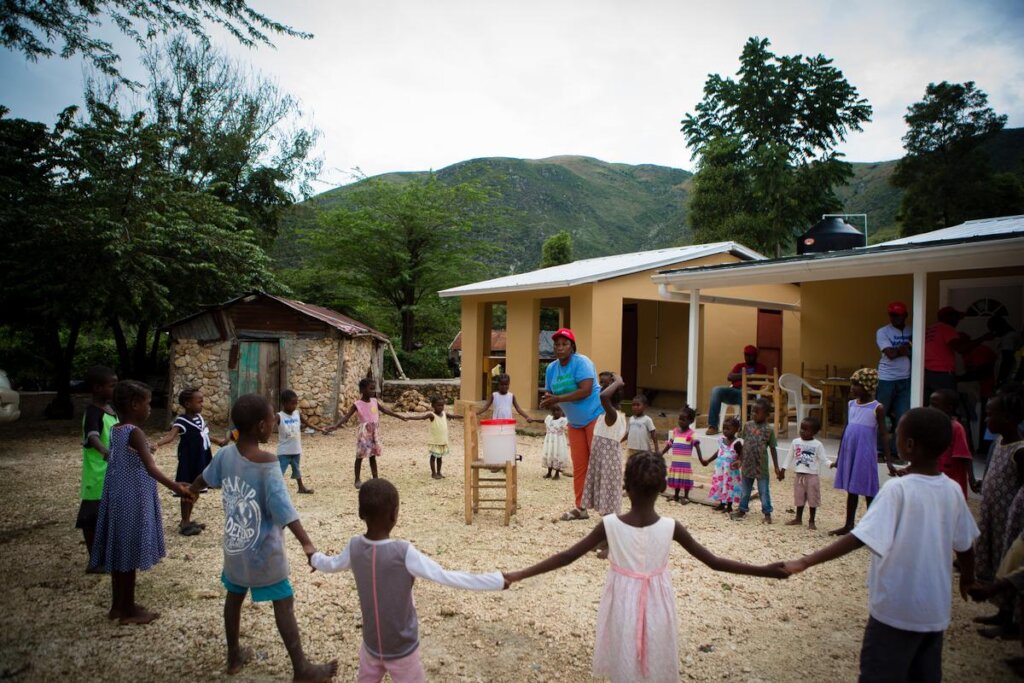 Help PIH Combat Cholera Outbreak in Haiti