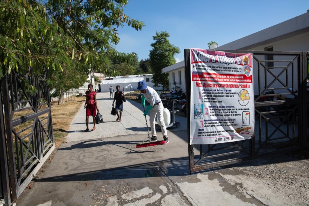 Help PIH Combat Cholera Outbreak in Haiti