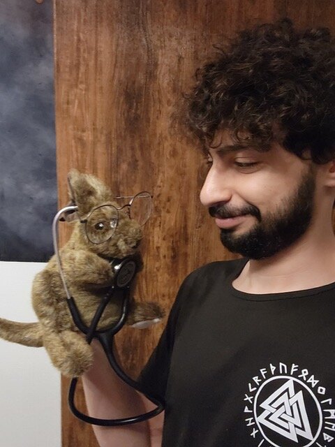 Waleed and "KangaRuth"