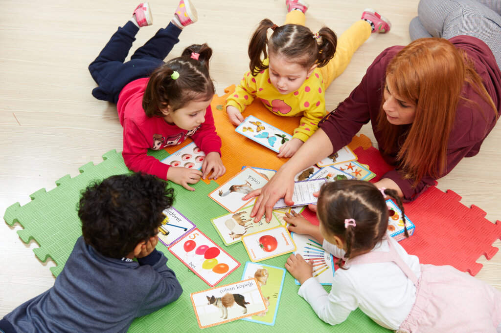 Support Low Income Women Through Cooperatives
