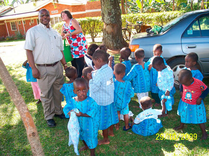 Support Raise a Surgical Center at Holy Innocents