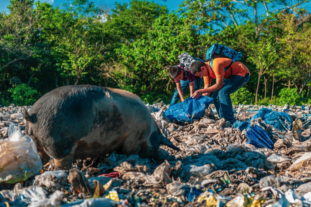 Educate and Feed Children Living in Trash Dumps
