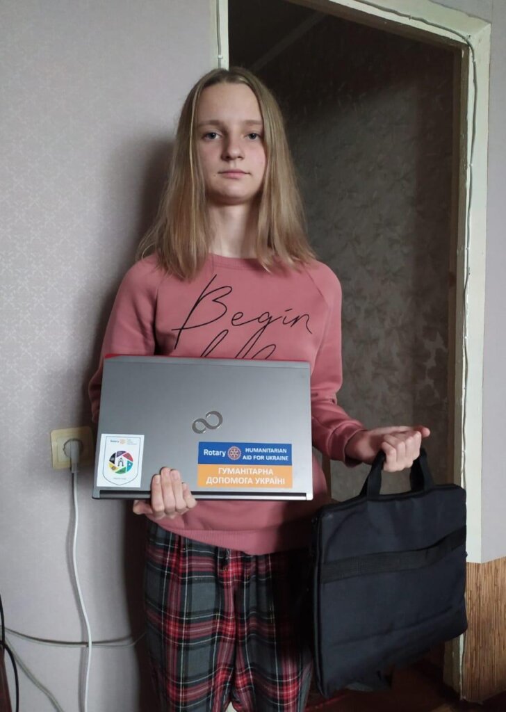Laptops for Schoolchildren in Ukraine