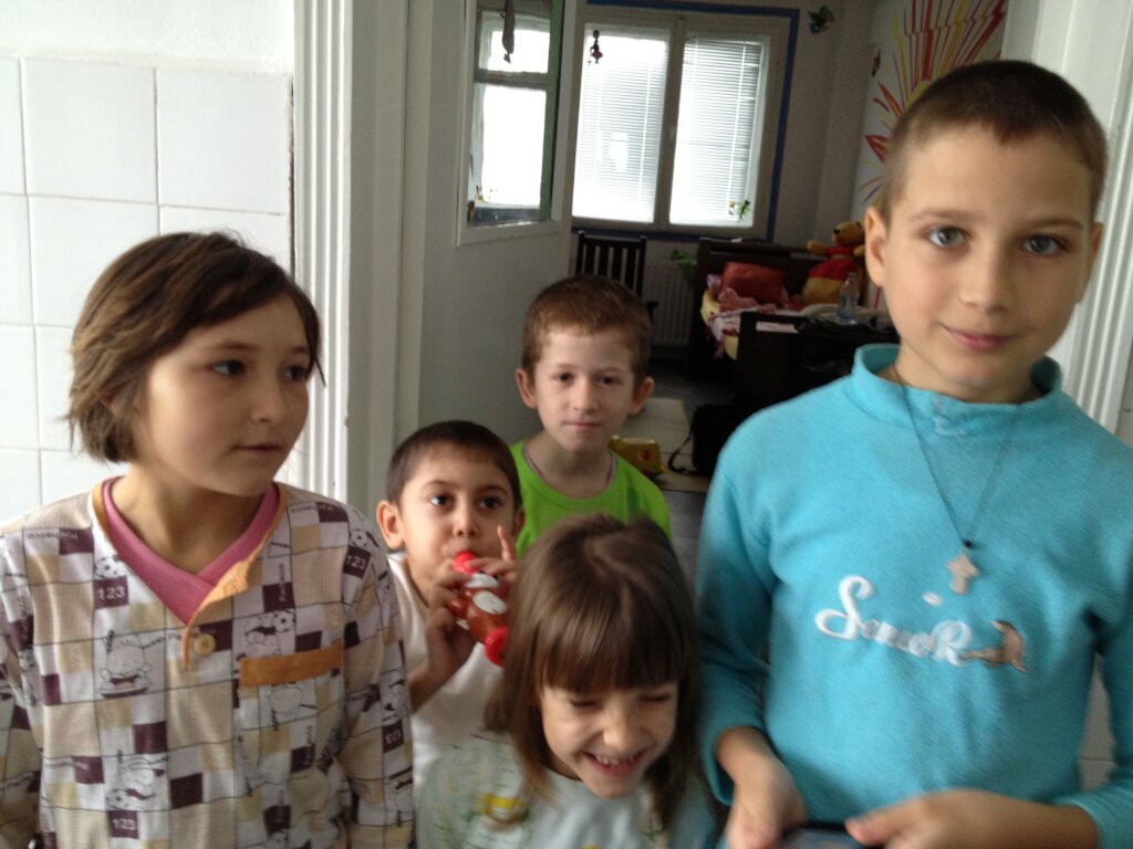 Mobile Multisensory Project for marginalized kids