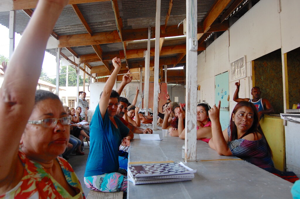 Support adequate housing efforts in Latin America