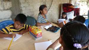 children's Mixteco literacy class