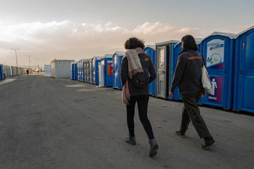 WE SUPPORT TO LIFE IN EARTHQUAKE ZONE