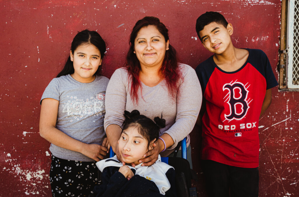 Portraits for Texas/Mexico Border Migrant Families