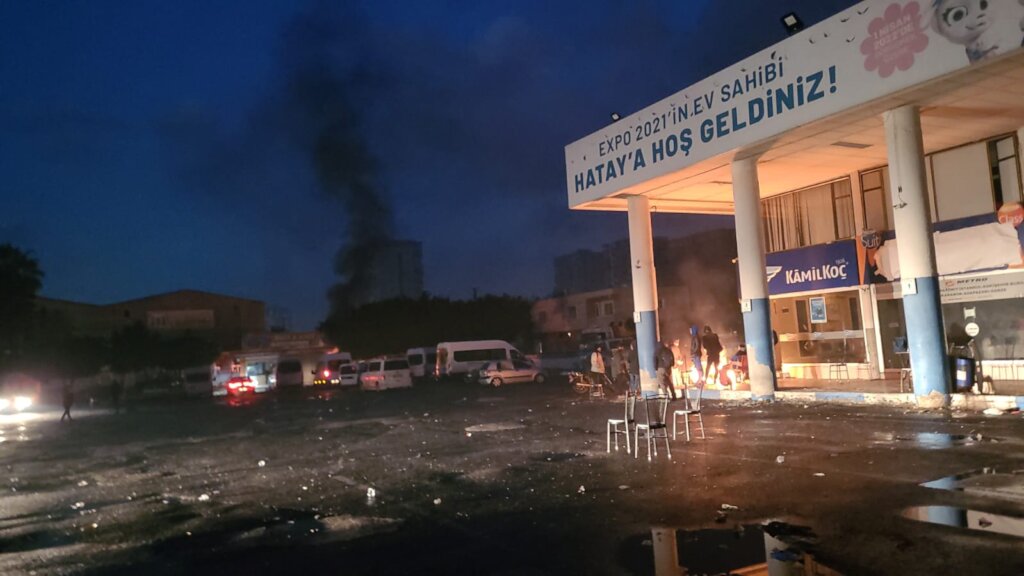 Build Laundry and Shower Facilities in Turkiye