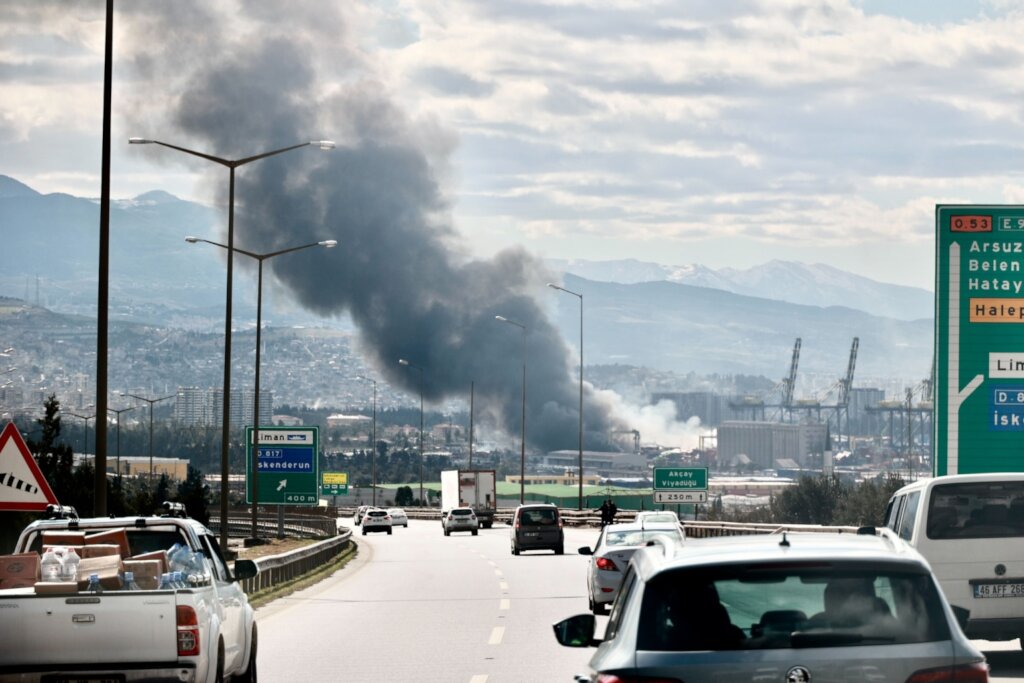 Build Laundry and Shower Facilities in Turkiye
