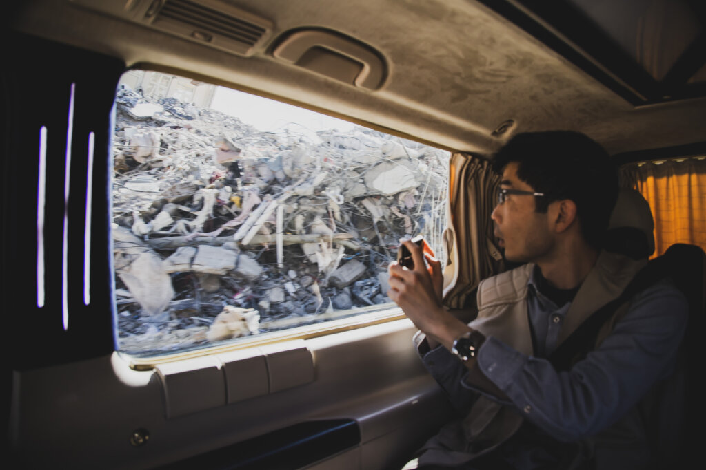 Build Laundry and Shower Facilities in Turkiye