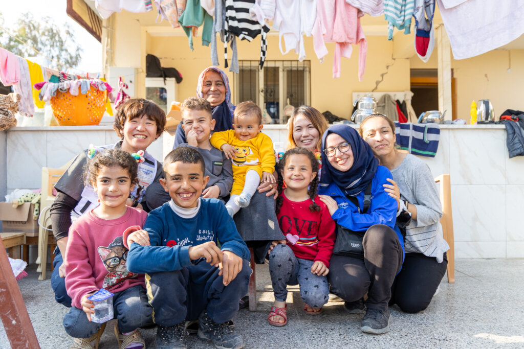 Build Laundry and Shower Facilities in Turkiye