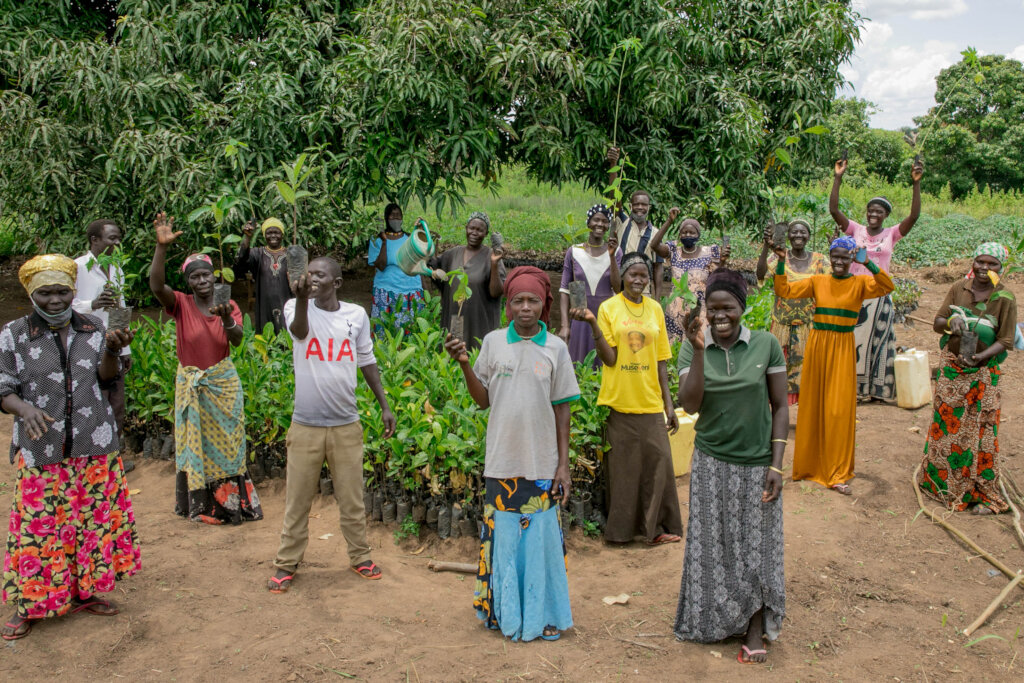 Help communities raise magnifying kitchen gardens