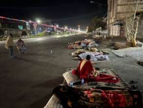 Survivors sleep outside due to fear of aftershocks