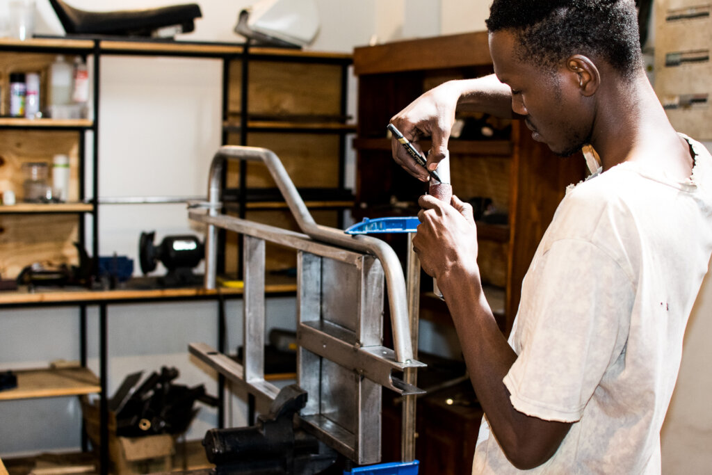 Support manufacturing of e-cargo bikes in Tanzania