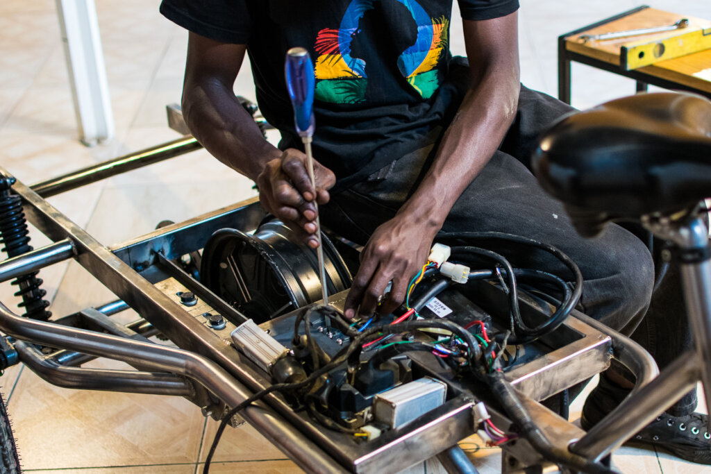 Support manufacturing of e-cargo bikes in Tanzania
