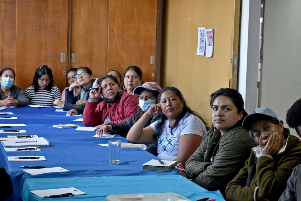 Prevents domestic violence of 200 women in Ecuador