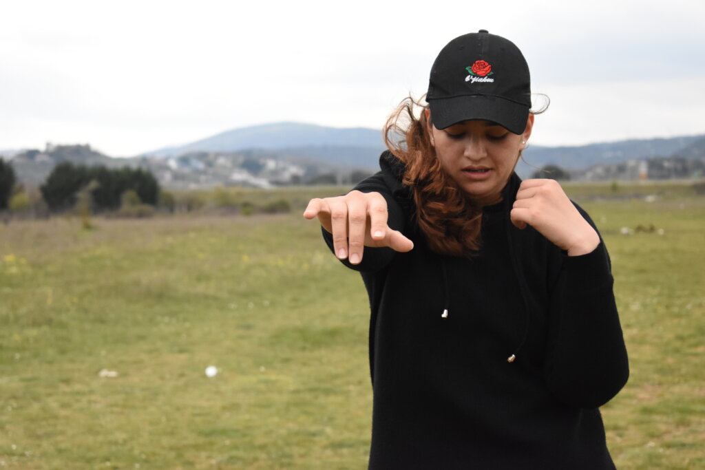 Improve gender equity in sports for refugees