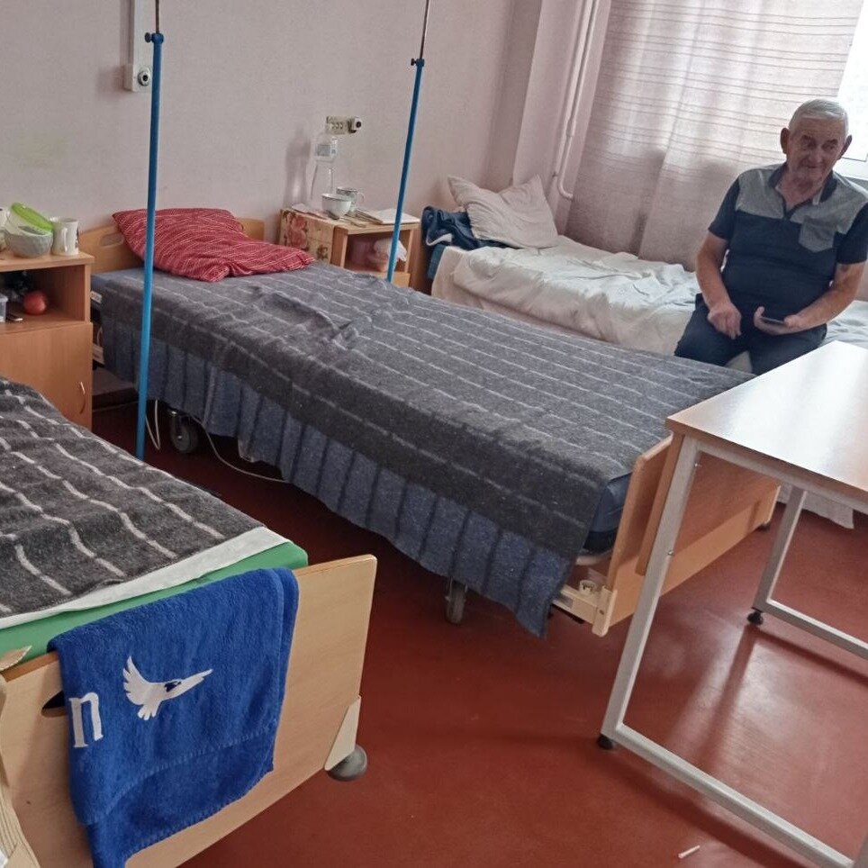 Medical aid for civilians in Ukraine