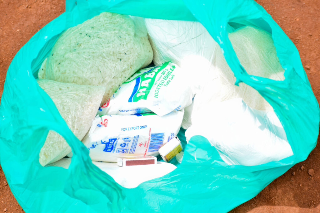 30 goats to 30 Women of rural Balawoli