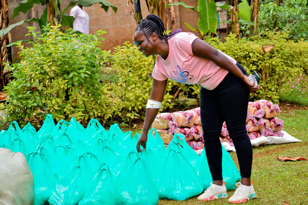 30 goats to 30 Women of rural Balawoli