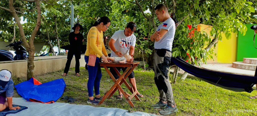 Volunteer Bicycle Messengers for Disaster Response