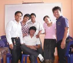 Train English Teachers in Laos
