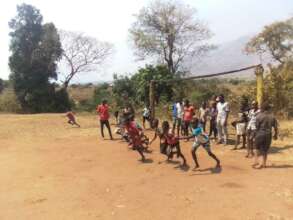 Boys race at the Likulezi Olympics 2022