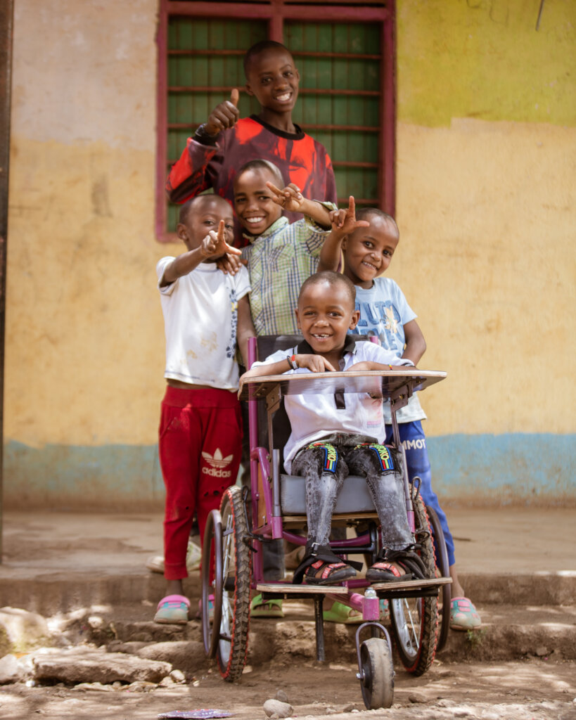 Assist our Rehabilitation and Therapy Outreach.