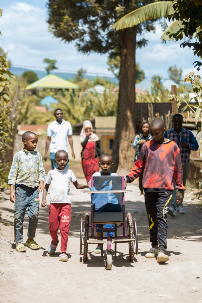 Assist our Rehabilitation and Therapy Outreach.