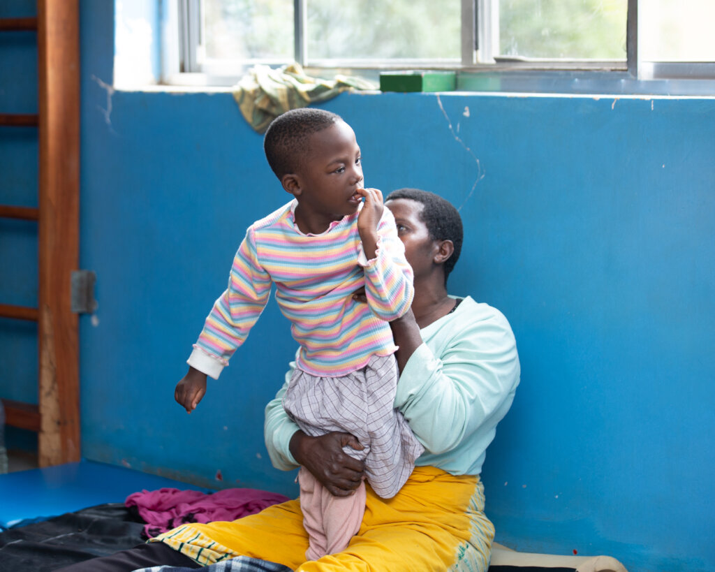 Assist our Rehabilitation and Therapy Outreach.