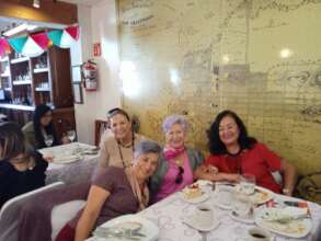 women breakfast