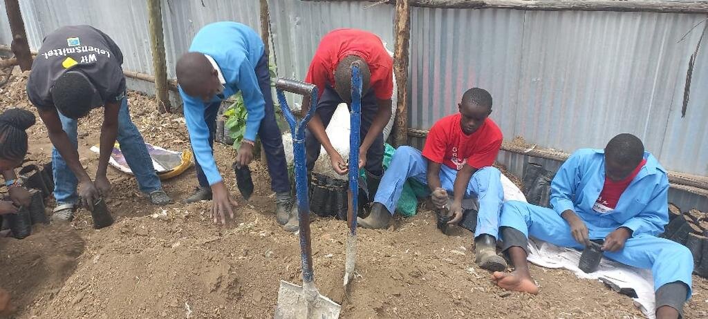 SOLVE WATER PROBLEM FOR CHILDREN WITH DYSLEXIA