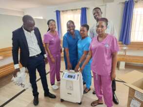 Oxygen concentrator.
