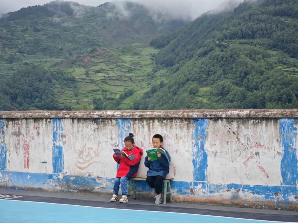 Remote Reading Fellows for Left-behind Children