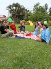 A picnic day with the roommates