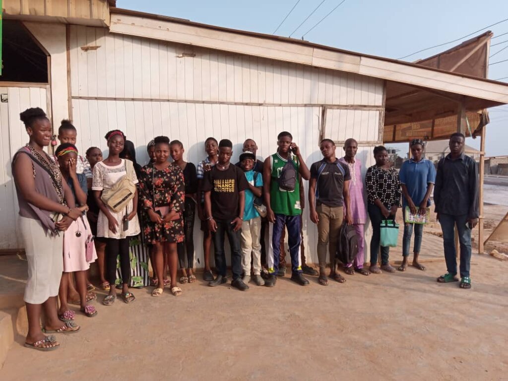 SOLVE IT RIGHT: MENTORING BOYS WITH MATHEMATICS