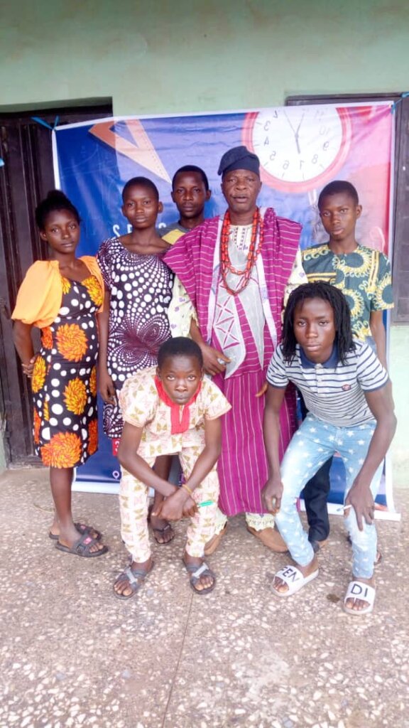 SOLVE IT RIGHT: MENTORING BOYS WITH MATHEMATICS