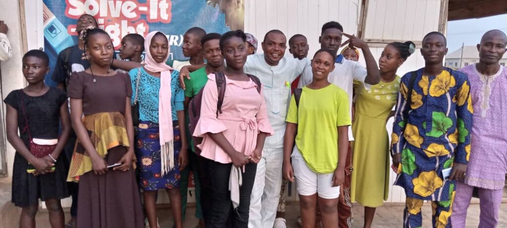 SOLVE IT RIGHT: MENTORING BOYS WITH MATHEMATICS