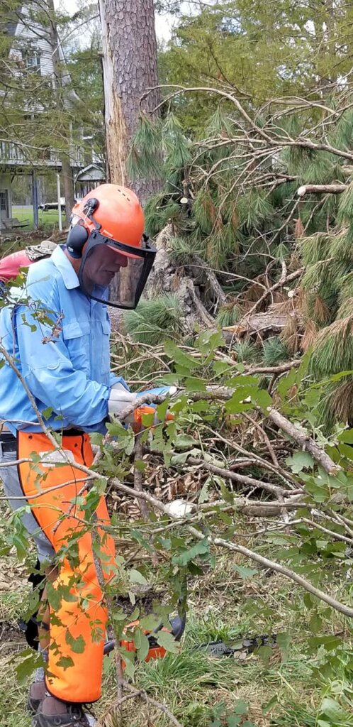 MS Tornado Response Chainsaw and Backhoe teams