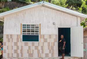Office where the pantry will be built as support