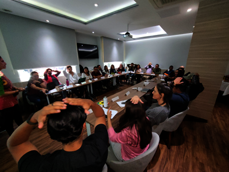 Help strengthen mexican community foundations