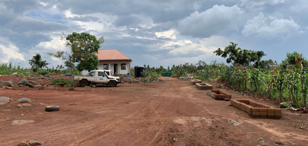 Build a skill center for young moms in Uganda!