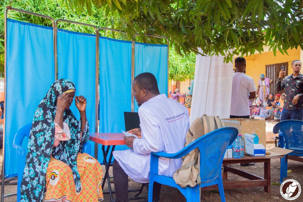 Mobile clinic services to deprived communities