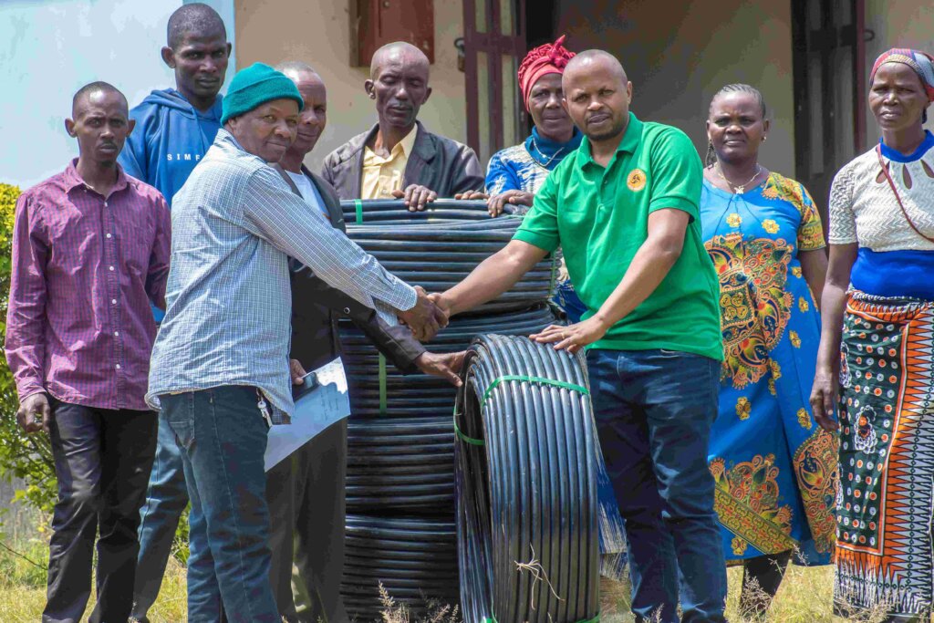 Give 250 households clean water in Tanzania!